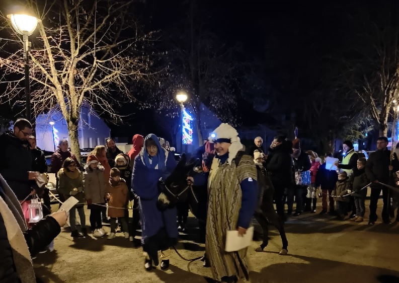 Joseph et Marie - crédit paroisse Saint-Jean XXIII