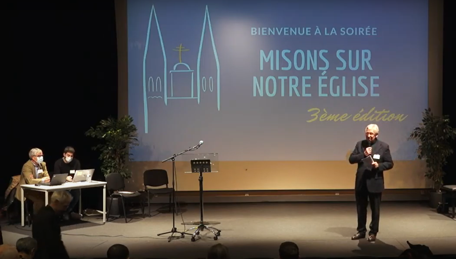 misons_sur_notre_eglise.png